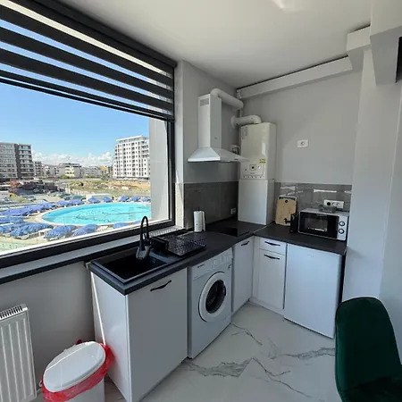 Elysium Seaview - Mamaia Building Ii Apartahotel 3*