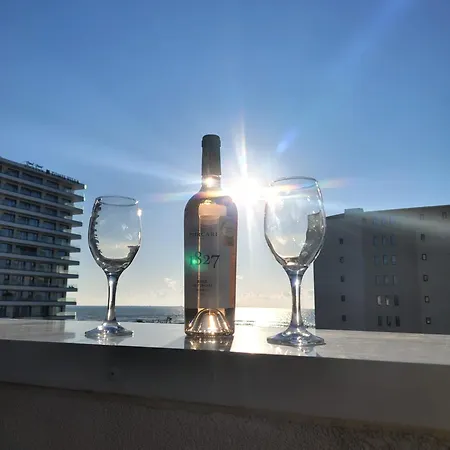 Elysium Seaview - Mamaia Building Ii 3*